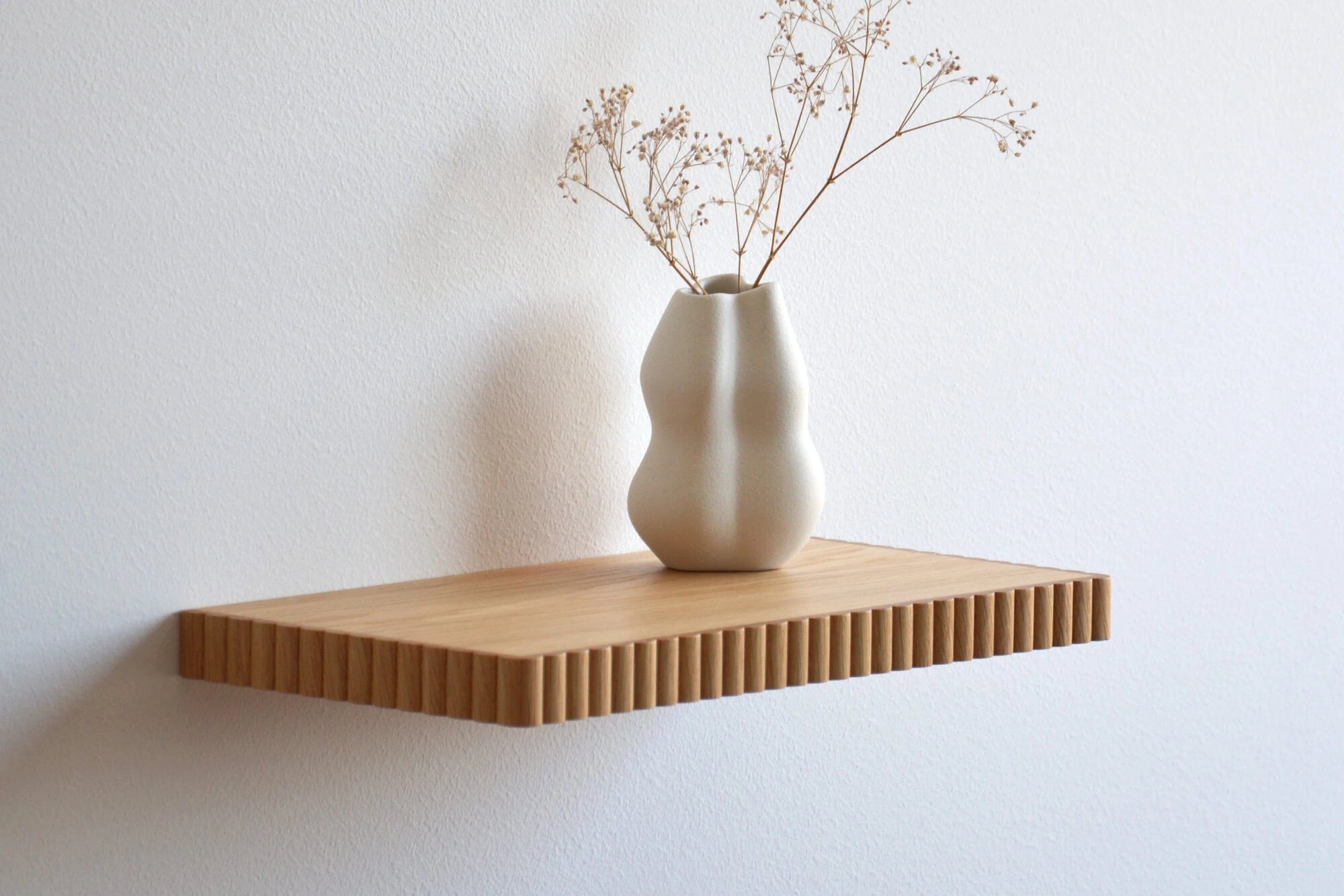 Flua Shelf Oak fluted shelf | mybettershelf